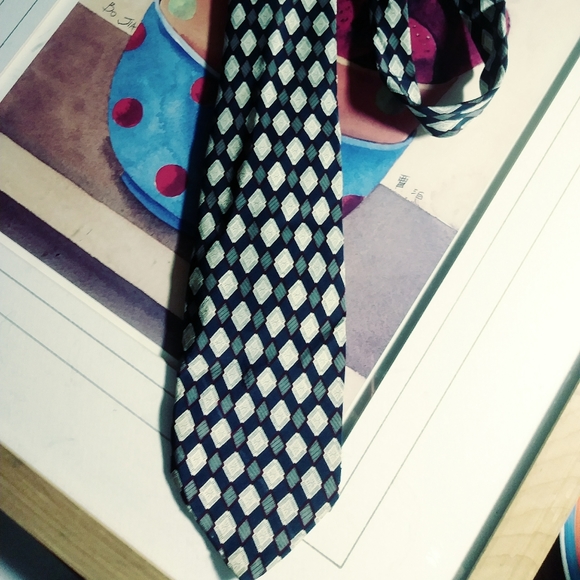 Metropolitan View Silk Tie - Picture 1 of 4